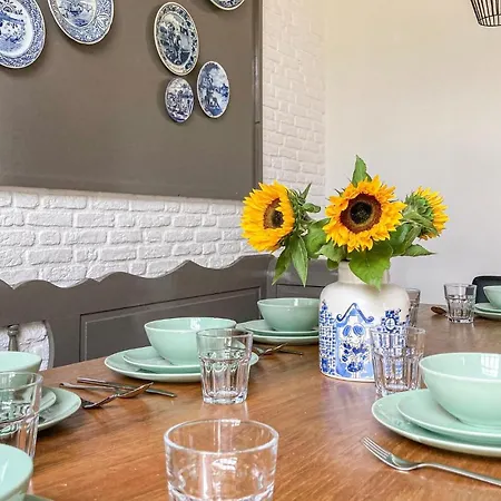 2 Bedroom Awesome In Loon Op Loon op Zand