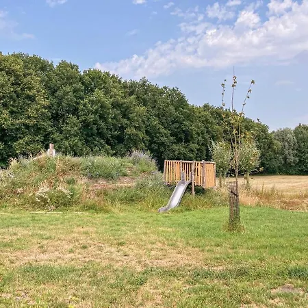 2 Bedroom Awesome In Loon Op * Loon op Zand