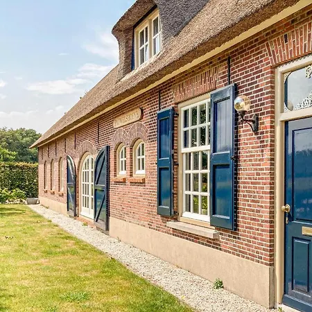 2 Bedroom Awesome In Loon Op Hébergement de vacances