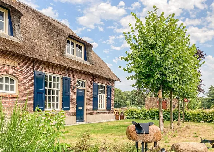 2 Bedroom Awesome In Loon Op * Loon op Zand