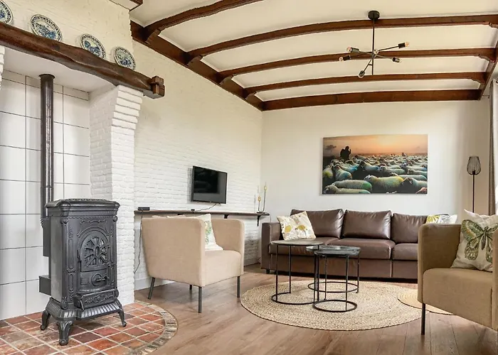 2 Bedroom Awesome In Loon Op * Loon op Zand