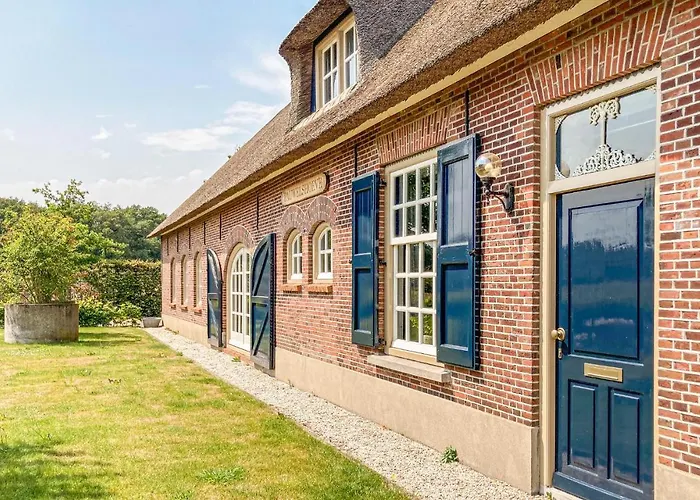 2 Bedroom Awesome In Loon Op Hébergement de vacances