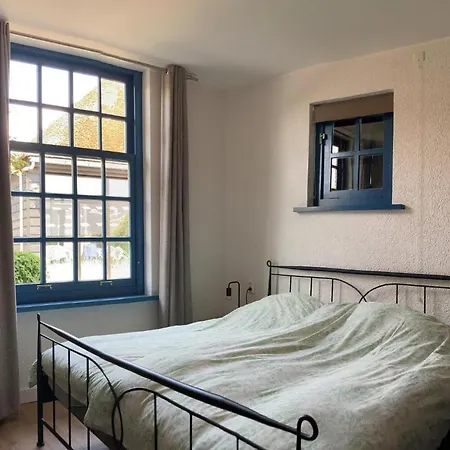 2 Bedroom Awesome In Loon Op 펜션
